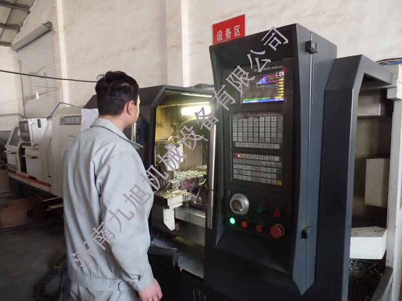 數(shù)控車間(圖1) 數(shù)控車間(圖1)