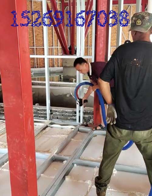 聚氨酯噴涂機 輕鋼房內(nèi)保溫隔音(圖2) 輕鋼房內(nèi)保溫隔音案例