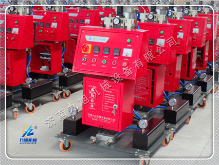 分析聚氨酯保溫材料泡沫尺寸穩(wěn)定性(圖1) 分析聚氨酯保溫材料泡沫尺寸穩(wěn)定性