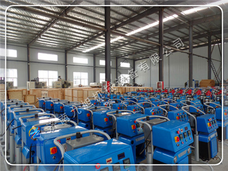 聚脲噴涂機(jī)在國(guó)內(nèi)市場(chǎng)占有很大的空間(圖1) 聚脲噴涂機(jī)在國(guó)內(nèi)市場(chǎng)占有很大的空間